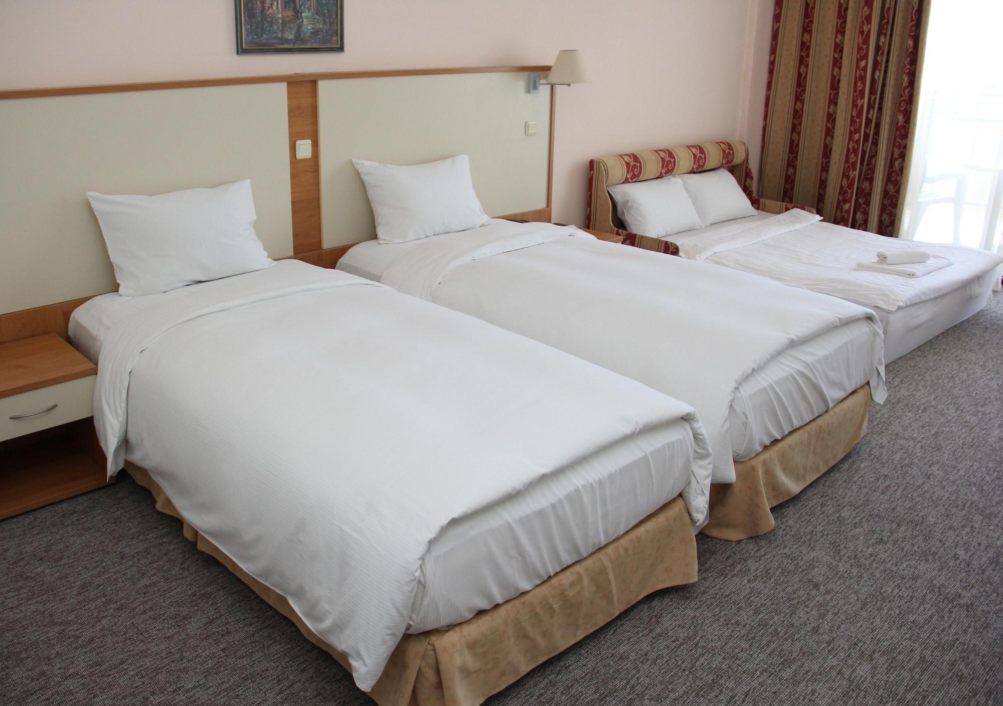 Apollo Spa Resort - Premium All-Inclusive , Pools & Free Beach, Individual Ac In Every Room Golden Sands Exterior foto